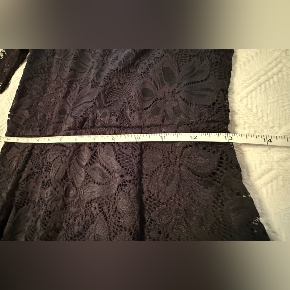 Dress - New York & Company lace - mock neck - size small - classic. Excellent - Picture 13 of 16